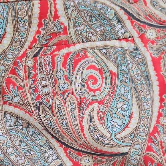 Womens Kenar Paisley Print Shorts - Picture 6 of 6